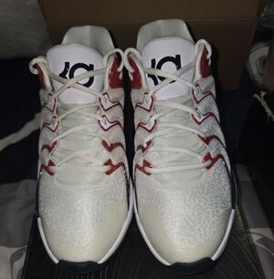 Nike KD17 "White/University Red/Obsidian" Men's Basketball Shoe. NWOT in Box